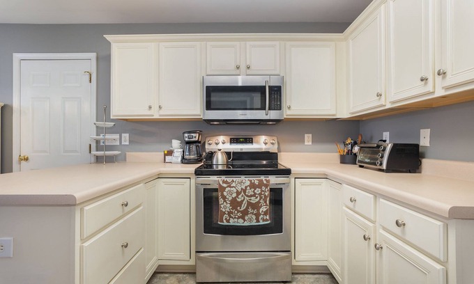 Wake Forest Casa | Quaint & quiet w/ access to the Triangle, Pet Friendly