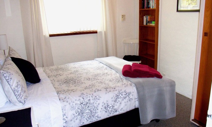 Crawley Apartamento | Apartamento de calidad en planta baja de 2 dormitorios junto a UWA con conexión Wi-Fi gratuita