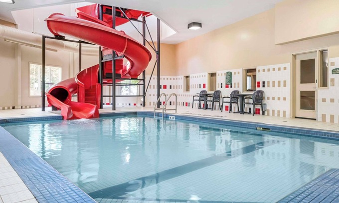 Dieppe Hotel | Quality Inn Airport