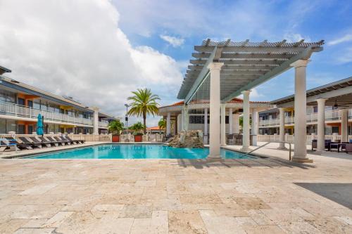 Tampa Hotel | Quality Inn and Conference Center Tampa-Brandon