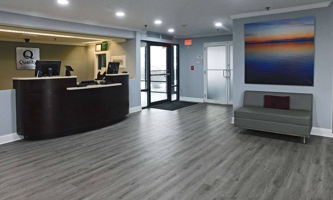 Burlington Hotel | Quality Inn Colchester - Burlington