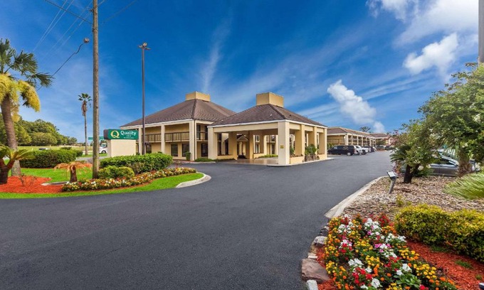 North Charleston Hotel | Quality Inn Coliseum