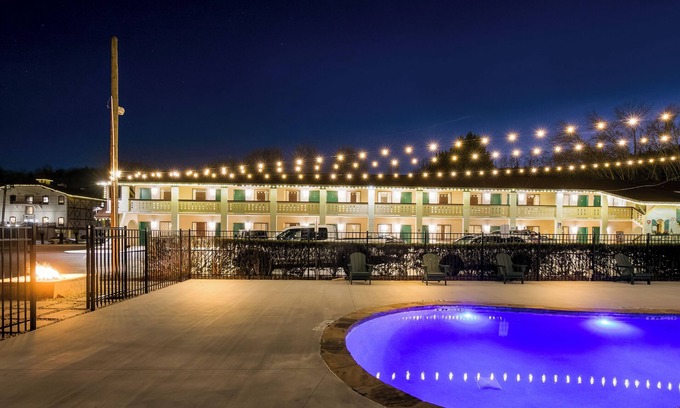 Helen Hotel | Quality Inn Downtown Helen