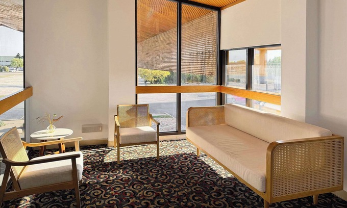 Fort Wayne Hotel | Quality Inn Fort Wayne
