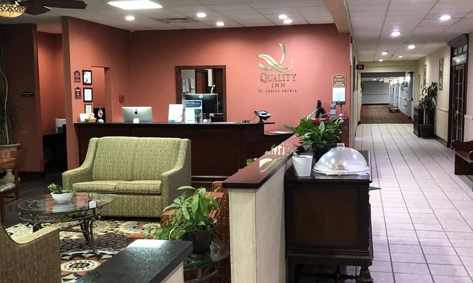 Mill Hall Hotel | Quality Inn Mill Hall - Lamar