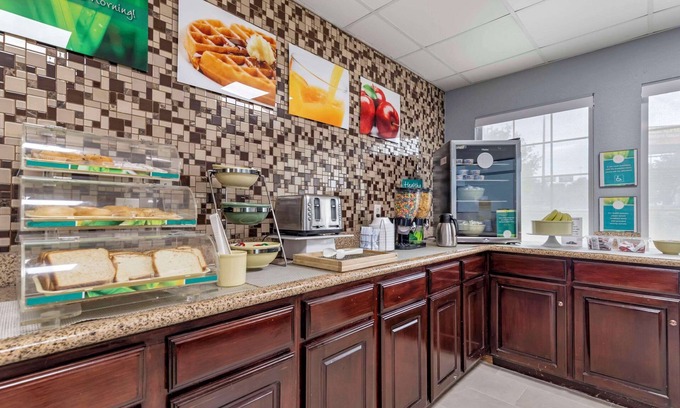 West San Antonio Hotel | Quality Inn near SeaWorld - Lackland