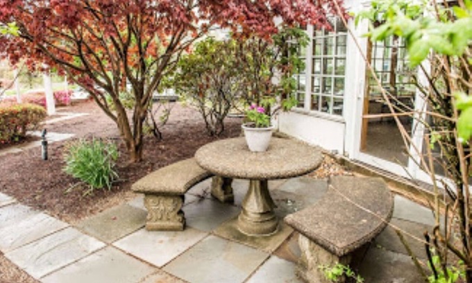 Oakdale Hotel | Quality Inn Pittsburgh Airport