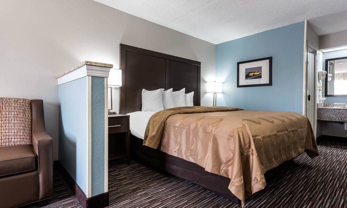 Mooresville Hotel | Quality Inn & Suites Mooresville - Lake Norman