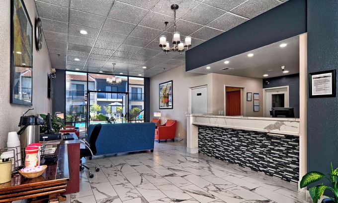 Morgan Hill Hotel | Quality Inn & Suites South San Jose / Morgan Hill