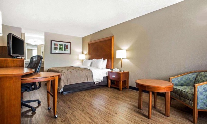 Charlotte Hotel | Quality Inn & Suites University Area