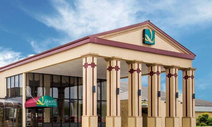 Kingston Hotel | Quality Inn & Suites