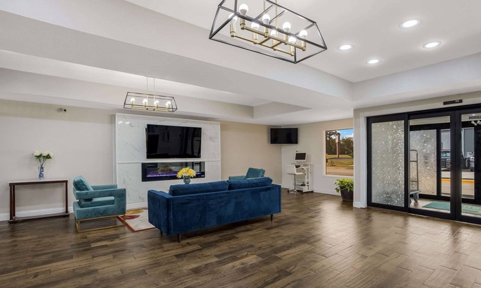 Moultrie Hotel | Quality Inn