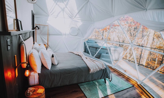 Mid America Complejo | Quapaw Geodesic Dome at Starlight Haven Resort