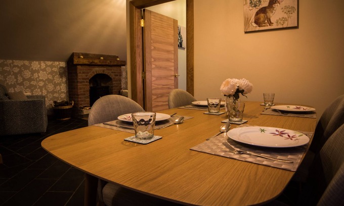 Magherafelt Apartamento | Quarry Loft; Apartamento con cocina en el corazón de Mid Ulster, Irlanda del Norte