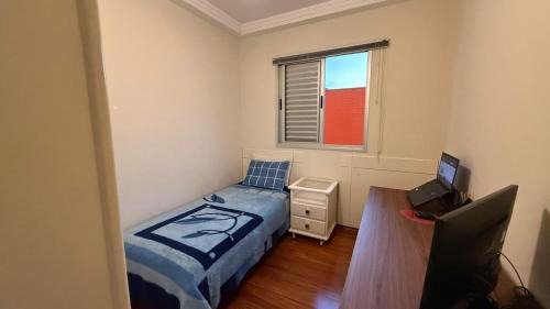 Sorocaba Casa | Quarto com espaço compartilhado ao lado do shopping, UniCPO, BOS, Centro