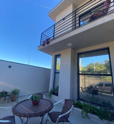 Jaguariuna Cama Y Desayuno | Quarto com Varanda e Vista para a Mata