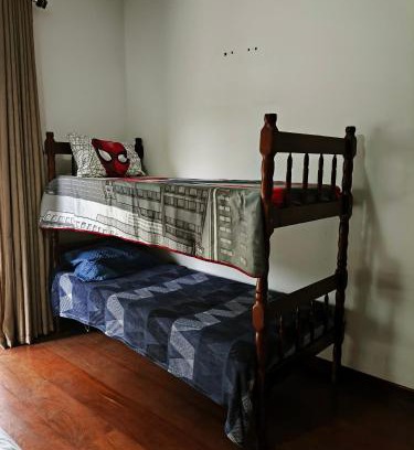 Garcia Casa | Quarto compartilhado 4 pessoas