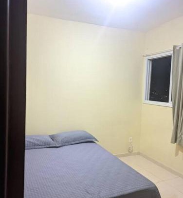 Uberaba Apartamento | Quarto de Casal Bem Localizado Em apto Compartilhado AP 204