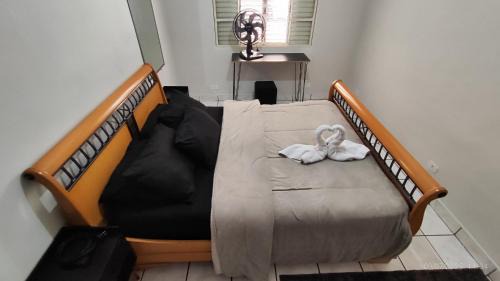 Fatima Casa | Quarto Individual CAMA QUEEN muito perto do Aeroporto GRU