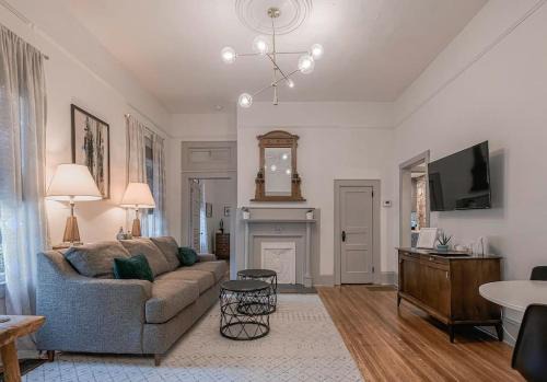Earlewood Apartamento | Queen Anne Eclectic Apartment