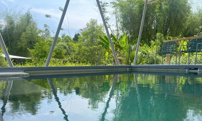 Puerto Jiménez Cabina | Queen bed studio cabin on permaculture farm w/pool
