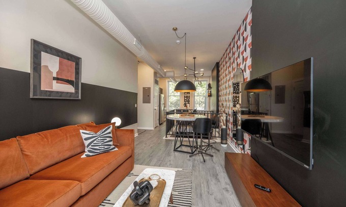 Mount Auburn Apartamento | Queen City Views 1 – Chic 1 BDR!