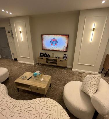 Zamalek Apartamento | Queen of Zamalek 3BR apt