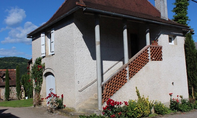 Gagnac-sur-Cere Cabaña | Quercy casa de campo en la granja --------------------------------------------- ---------