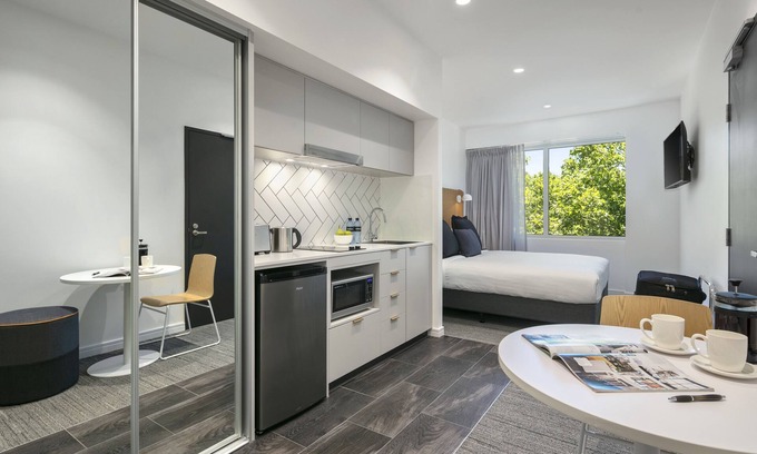 City East Apartamento | Quest Canberra City Walk