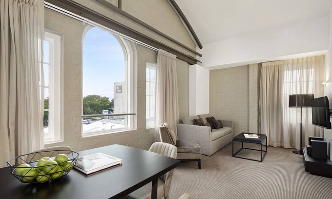 Newcastle West Apartamento | Quest Newcastle West