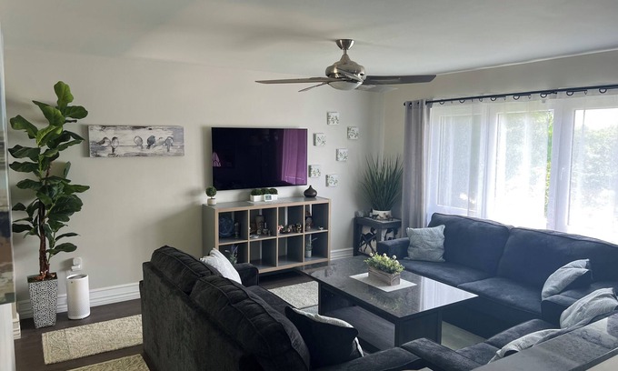 Bath Casa | Quiet 2-bedroom house with WiFi, AC and garden in Bath