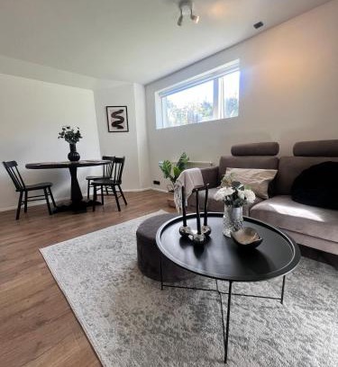 Hafnarfjordur Apartamento | Quiet 2 Room apt - Free Parking - Near Bus stops
