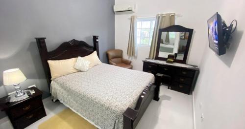 Residencial El Doral Apartamento | Quiet Apartment, 3 Minutes From The Beach, 24H Security, Excellent Internet