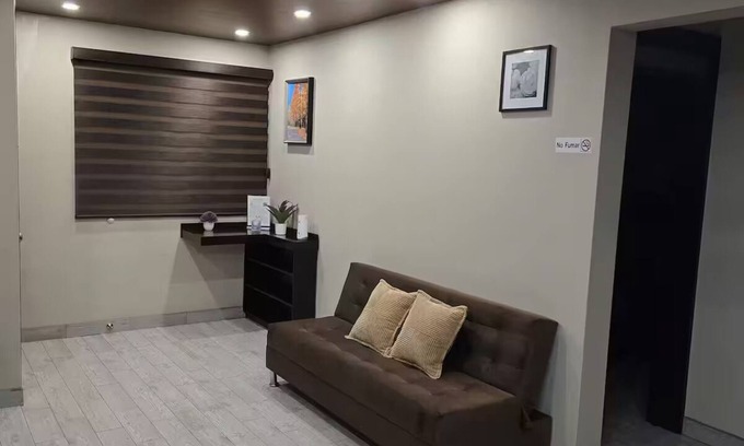 Ensenada Apartamento | Quiet and comfortable apartment.