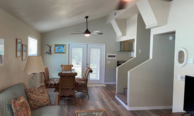 Pine Island Center Casa | Quiet and Cozy Island Retreat. Beautifully Remodeled.