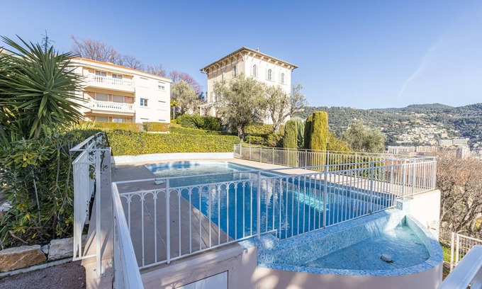 Cimiez Apartamento | Quiet and open view, 1 Bdr with Swimming Pool & Garage