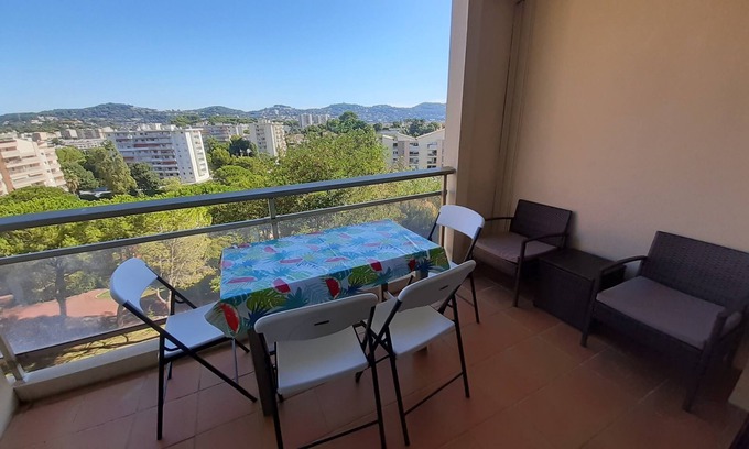 Le Cannet Apartamento | Tranquilo cruce de apartamentos