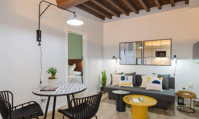 San Felipe Neri Apartamento | Tranquilo apartamento en el centro