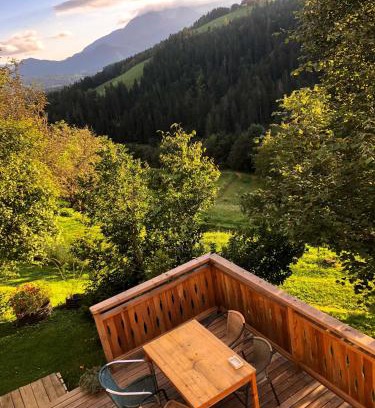 Prevalje Apartamento | Quiet apartment with a terrace on Organic farm