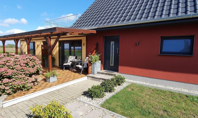 Garz/Rugen Apartamento | Apartamento tranquilo con terraza y vistas al agua