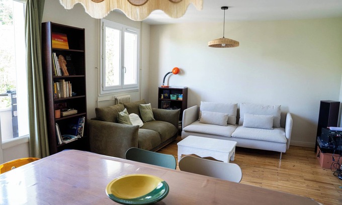 Gorge de Loup Apartamento | Quiet apartment with parking - 5 minutes by metro from Vieux Lyon