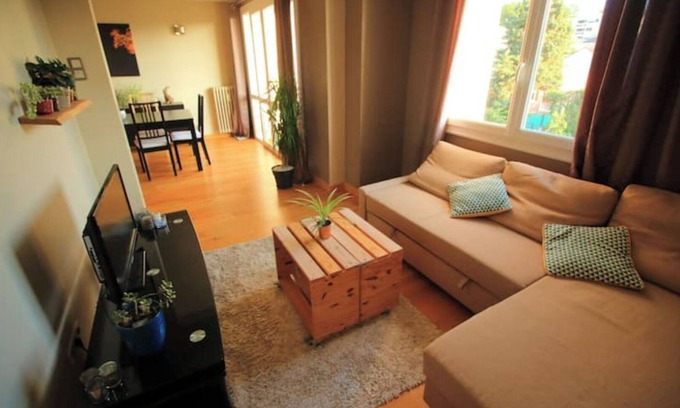 Vandoeuvre-les-Nancy Apartamento | Quiet, bright apartment near Nancy Thermal with balcony