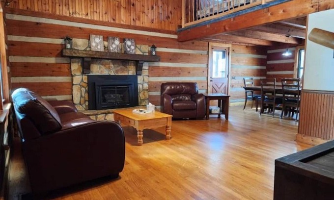Barium Springs Cabina | Quiet Cabin Near Mooresville, NC