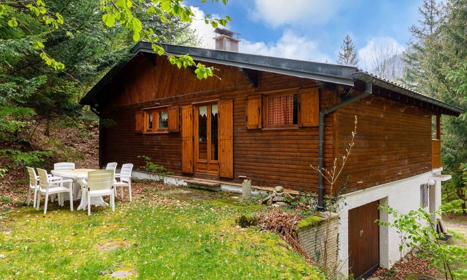 Mittlach Chalet De Esquí | Chalet tranquilo en la montaña 'Les Airelles' con terraza privada y Wi-Fi