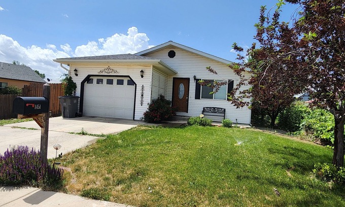 Cortez Casa | Quiet charming 3-bedroom house in central Cortez with WiFi and central air.