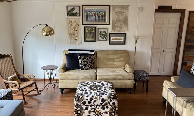 Agate Beach Casa | Quiet, clean, spacious home - walk to the beach, Yaquina light house & surfing.