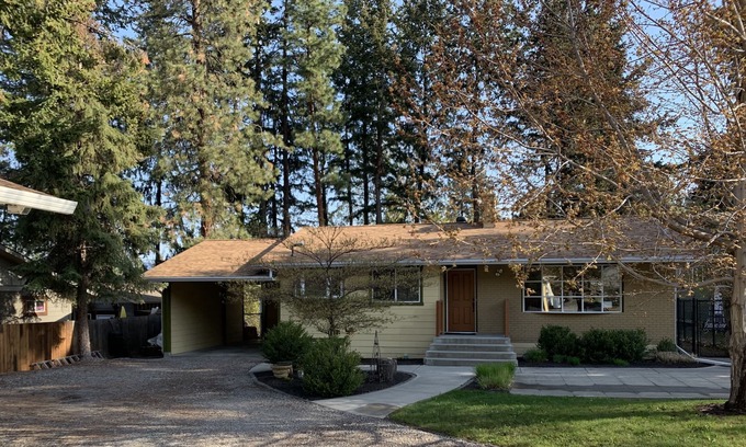 Crawford Casa | Quiet, Close to beaches, large space