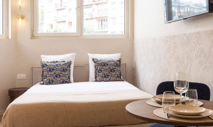 Le Pre-Saint-Gervais Apartamento | Quiet, comfortable studio Paris 19