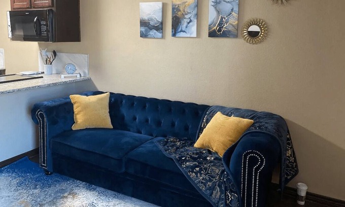 Lacy-Lakeview Apartamento | Quiet & Comfy Apartment Lacy Lakeview