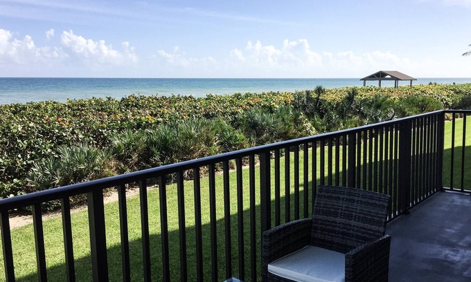 Hutchinson Island South Condominio | Condominio tranquilo en el océano Atlántico